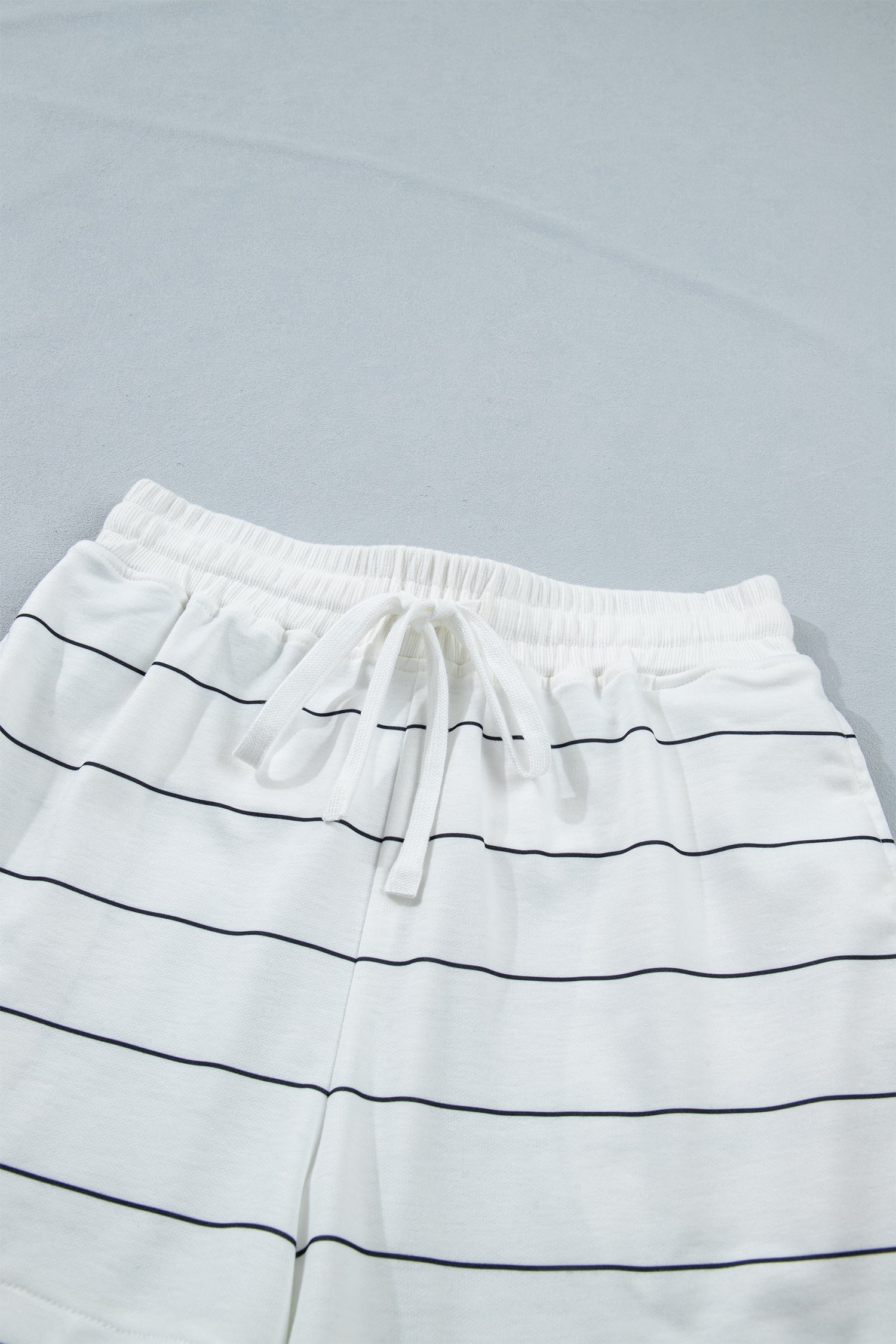 White Stripe Half Sleeve Tee Drawstring Shorts 2pcs Set