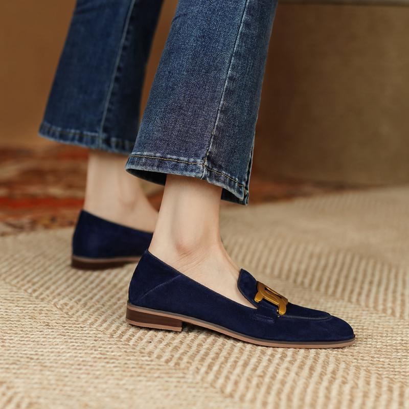 Women's Retro Metal Buckle Slip-On Loafers - Chunky Heel Platform Flats