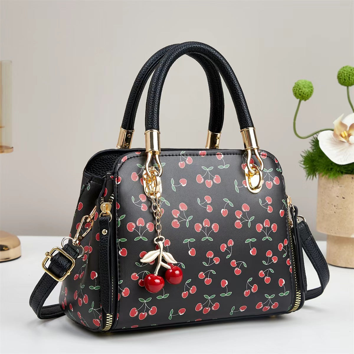 Elegant Women's Crossbody Bag