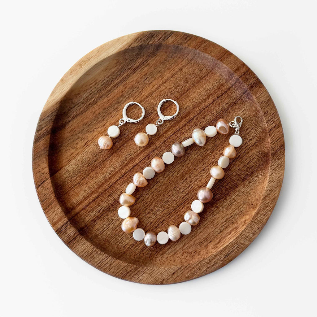 Matching Bracelet and Earring Set ~ Pearl