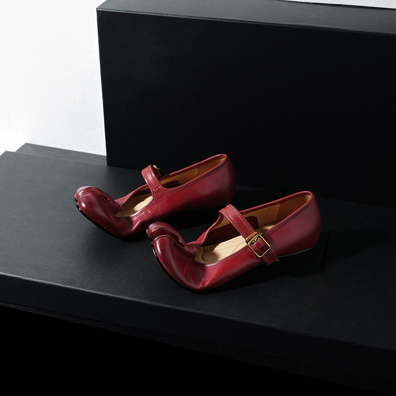 Split-Toe Tabi Mary Jane Flats