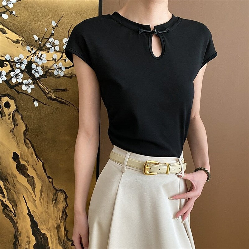 Round Hem Side Buckle T-Shirt