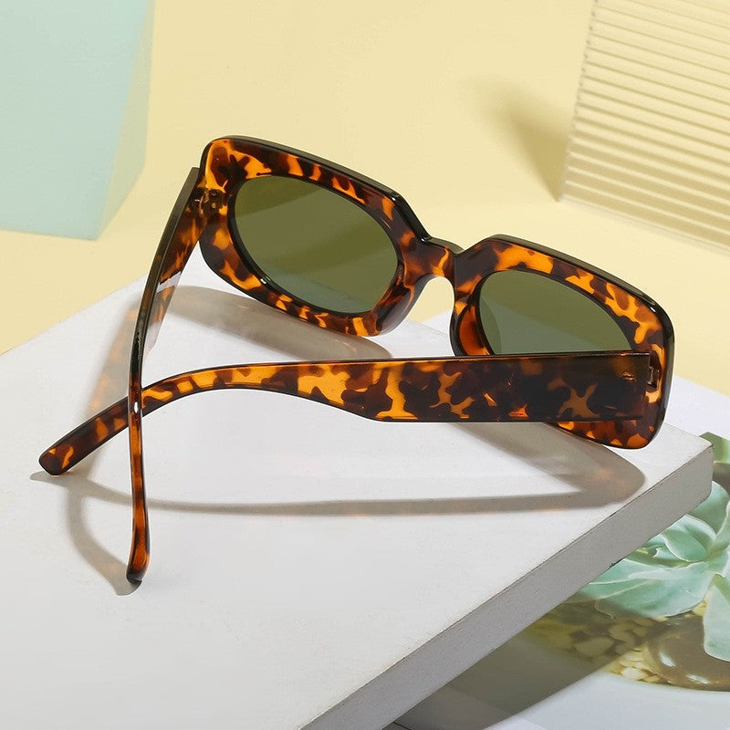 Stylish Small Frame Sunglasses For UV Protection