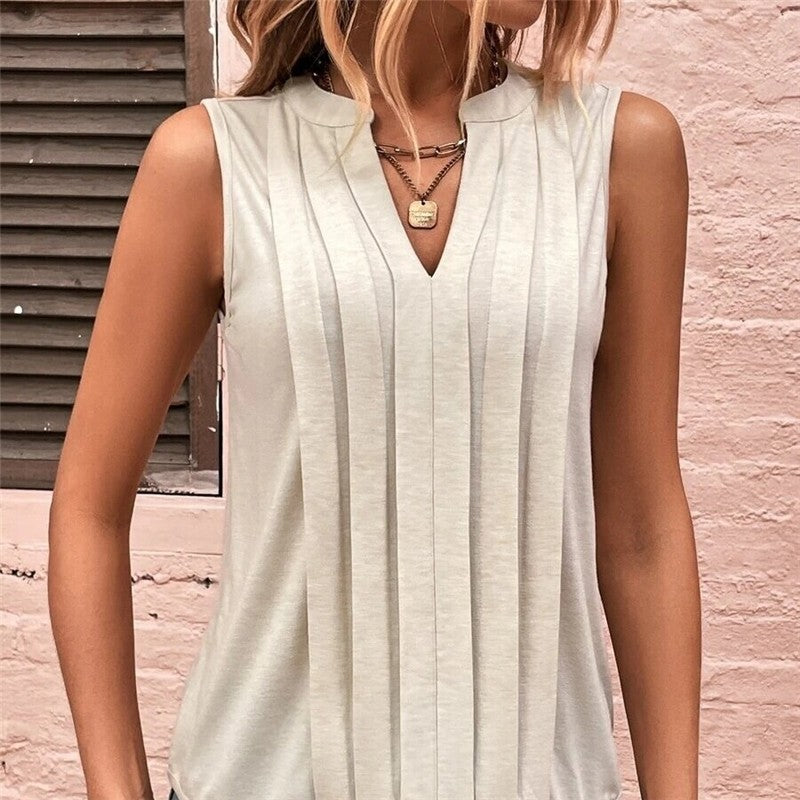Stylish Pleated V-Neck Vest for a Sophisticated Look