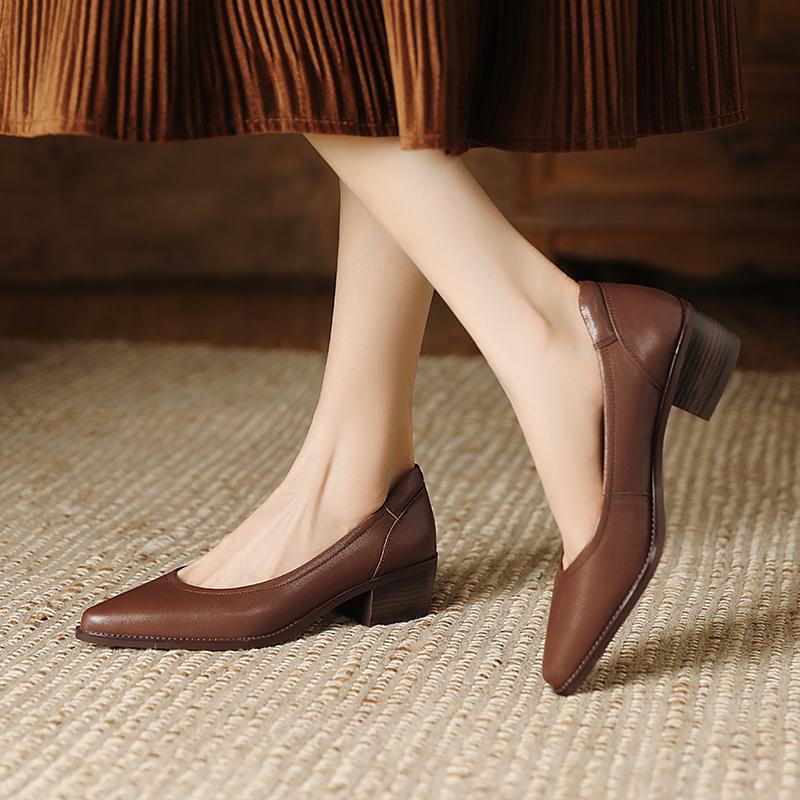 Women's French-Style Pointed-Toe Mid-Heel Mary Jane Leather Shoes - Waterproof Kitten Heel