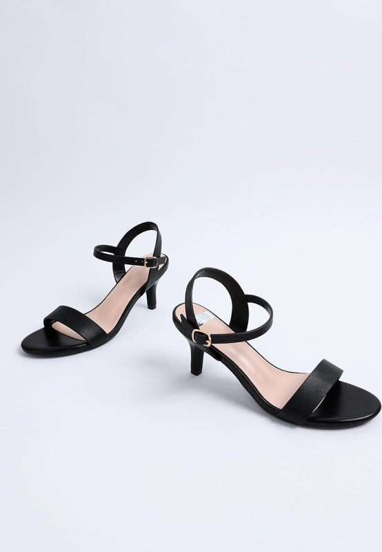 Tomari Pin Buckle Kitten Heel Sandals