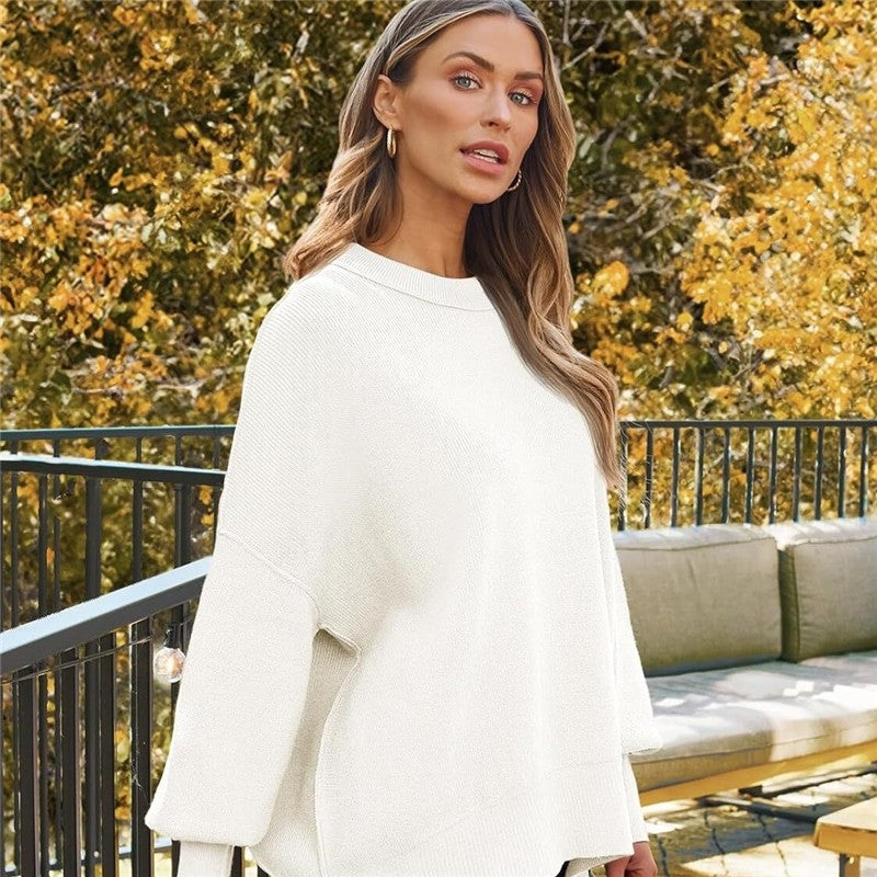 Sure! Here is an optimized title for your clothing product in English:

"Cozy Round Neck Batwing Sleeve Knit Swe