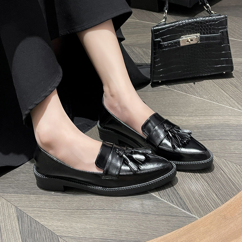 Women's Pointed-Toe Tassel Loafers - Slip-On Chunky Heel Shoes in Plus Sizes