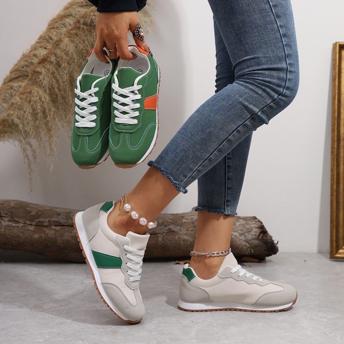 Women's Round-Toe Lace-Up Casual Thick-Soled Elevating Sneakers | Color-Block Platform Shoes