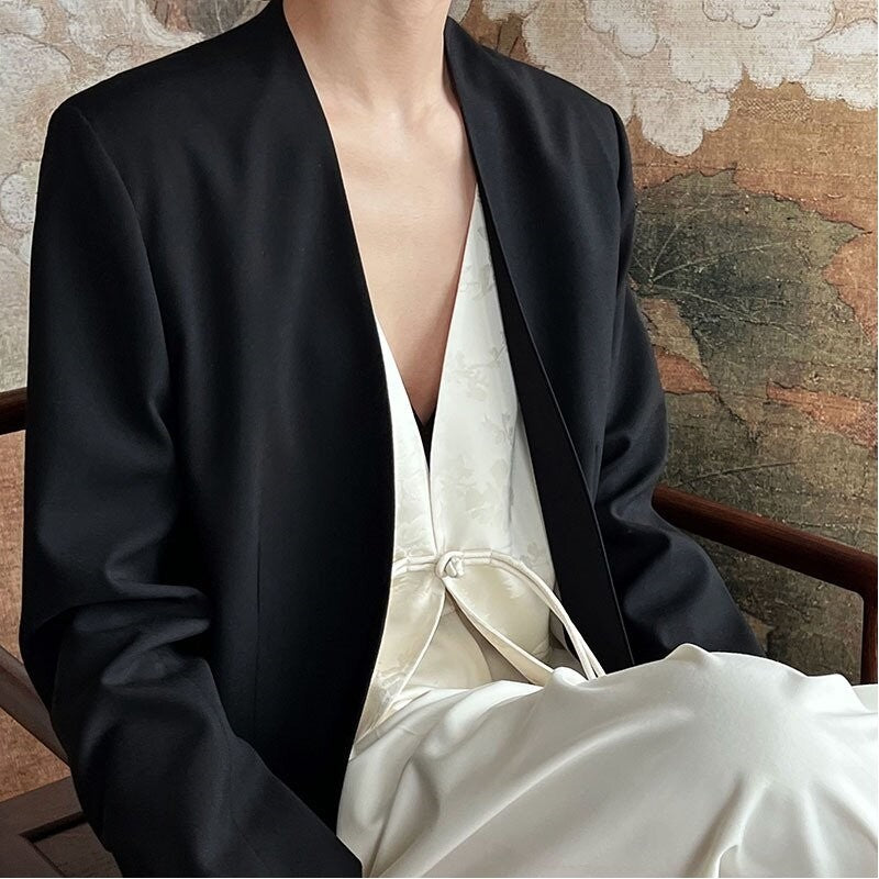 Chic Chinese Jacquard Lapel Blazer with Faux Two-Piece Design