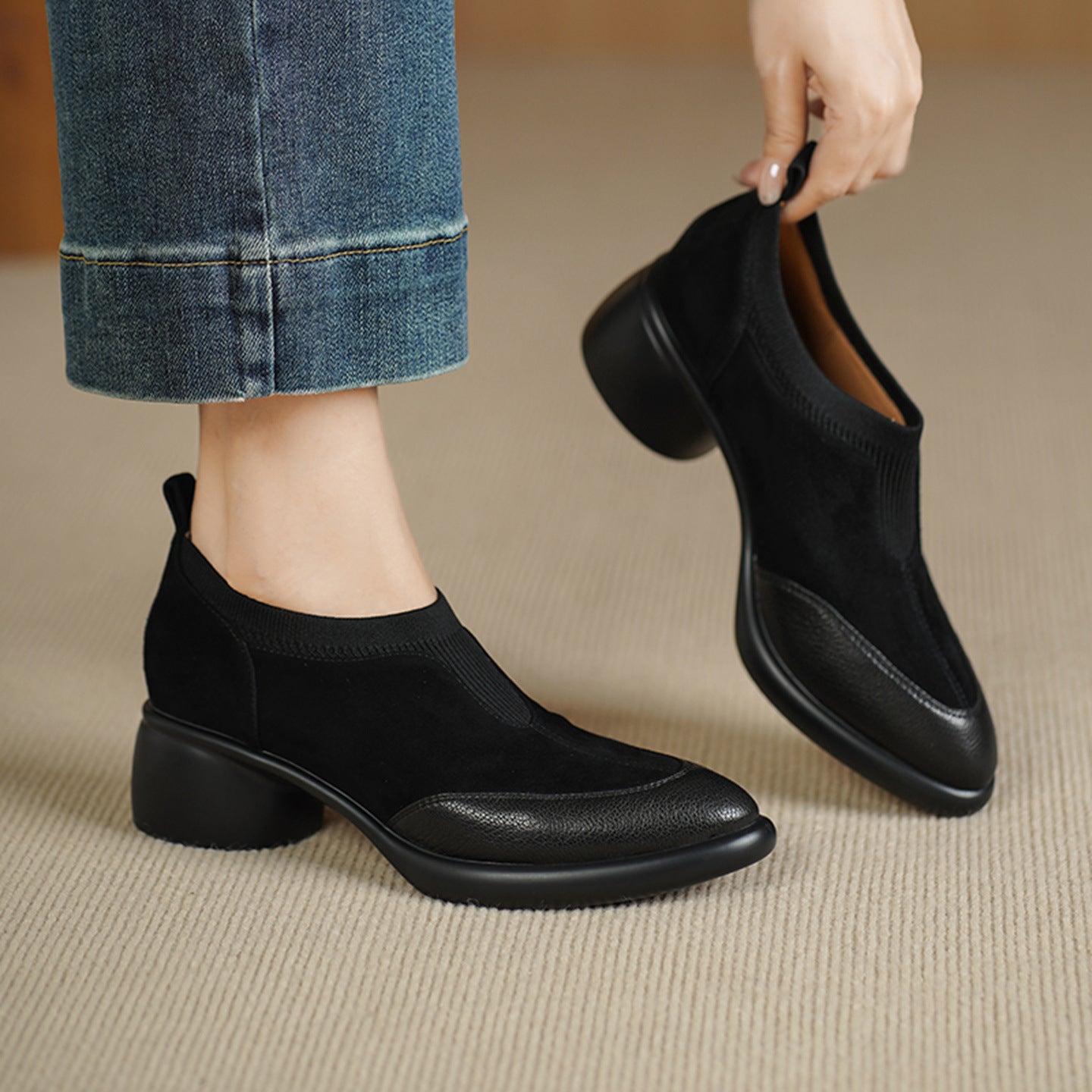 Women's Suede Mary Jane Chunky Heel Pumps - Round Toe Low Cut Single Strap Shoes