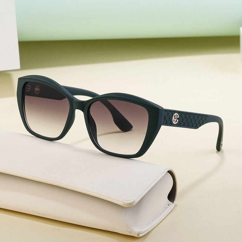Fashion Cat Eye Sunscreen Sunglasses For Women
