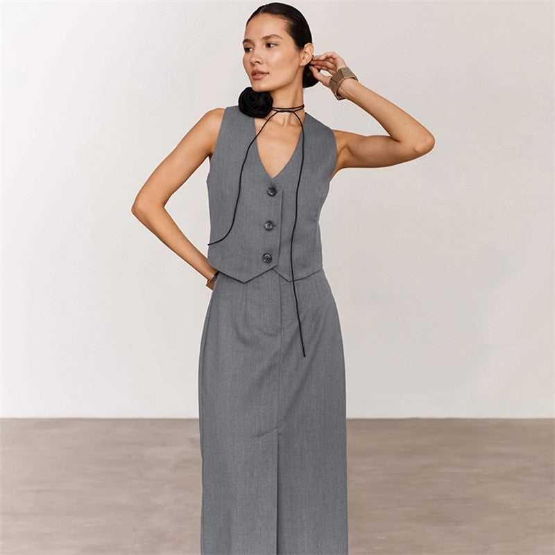 High-Waisted V-Neck Slim Fit Dress in Solid Color