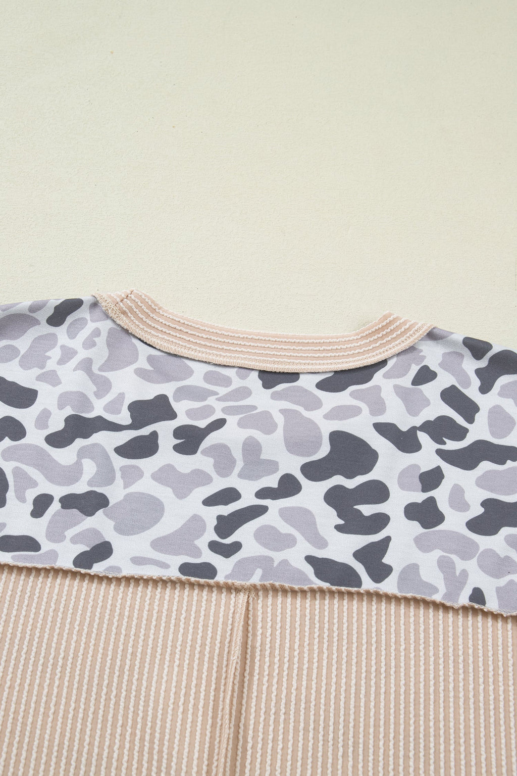 Gray Camouflage Print Twisted Ribbed Patchwork Casual T Shirt
