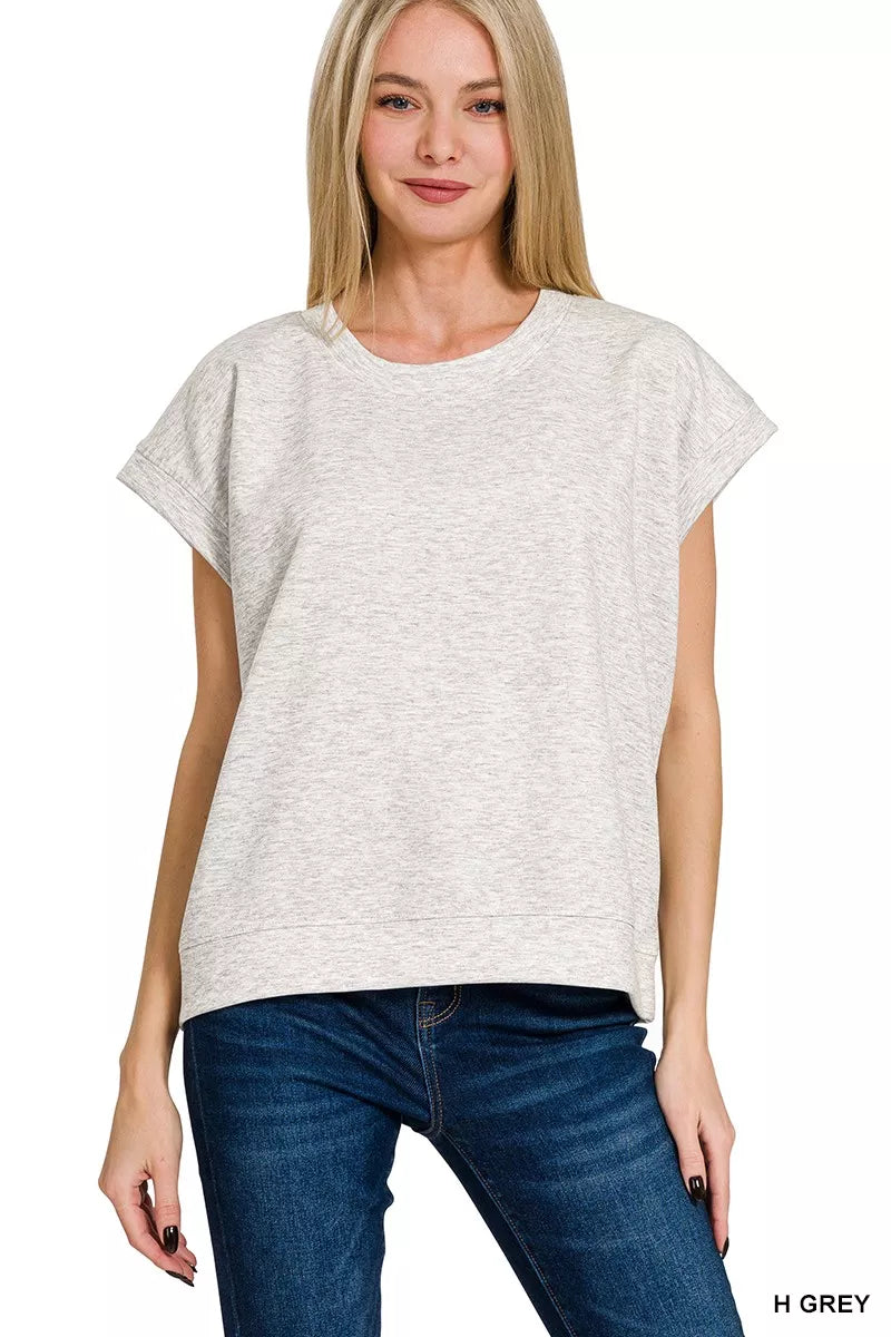 I am a Fashion Junky Scuba Short Sleeve Sweatshirts