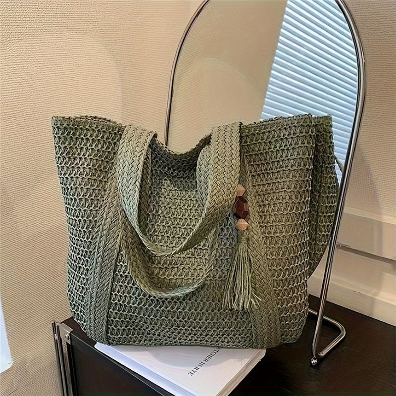 Chic Straw Woven Tote Bag: Stylish and Versatile