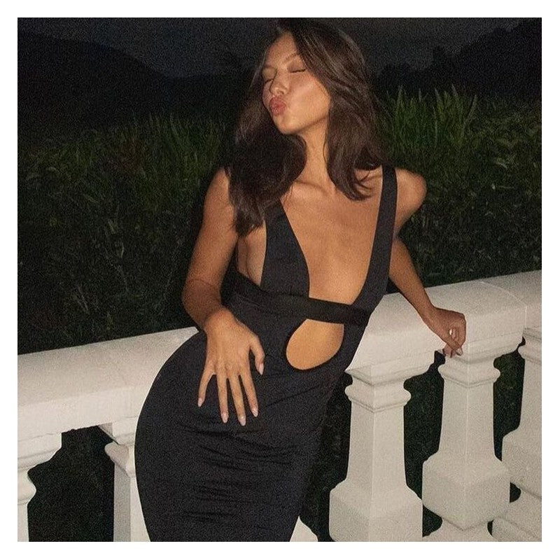 Deep V-Neck Hollow Out Strapless Dress with Wrap Chest