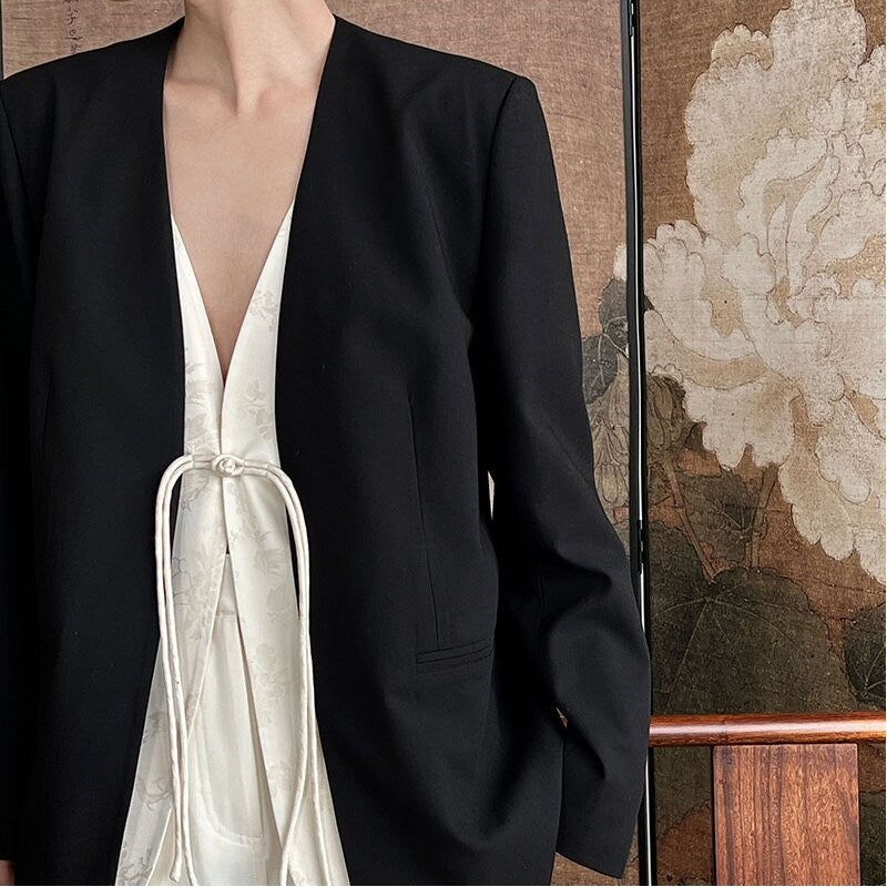 Chic Chinese Jacquard Lapel Blazer with Faux Two-Piece Design