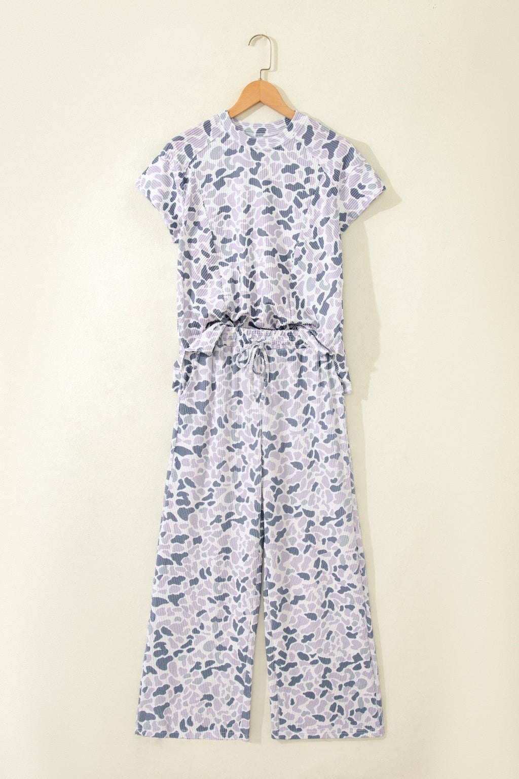 Beige Camouflage Print Twisted Rib Loose Tee Drawstring Pants Set