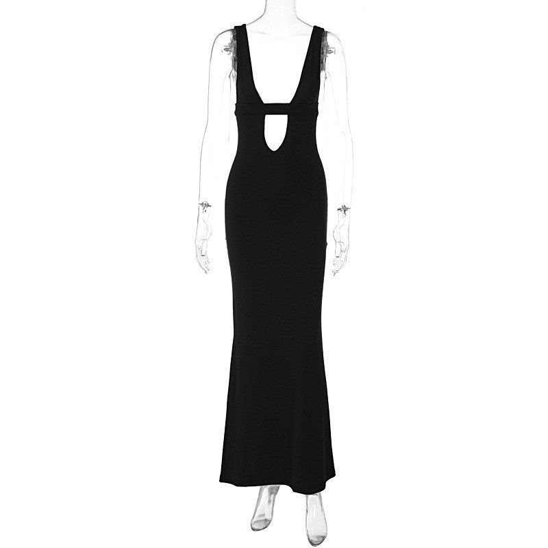 Deep V-Neck Hollow Out Strapless Dress with Wrap Chest