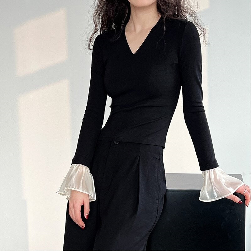 V-Neck Knit Patchwork Flare Sleeve Top