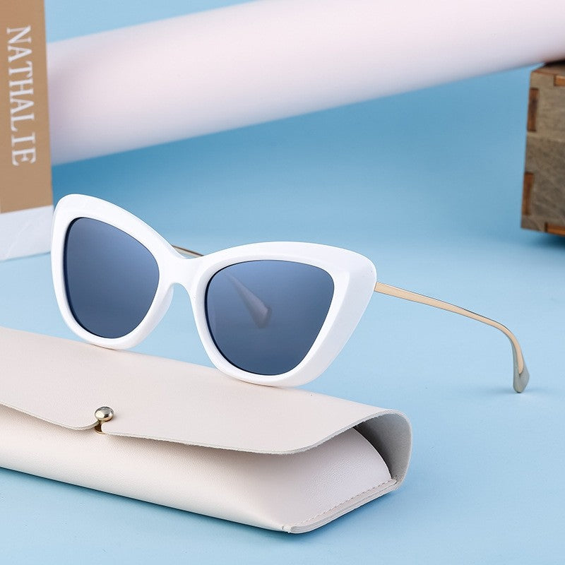 Women's Retro Y2k Cat Eye Sunglasses