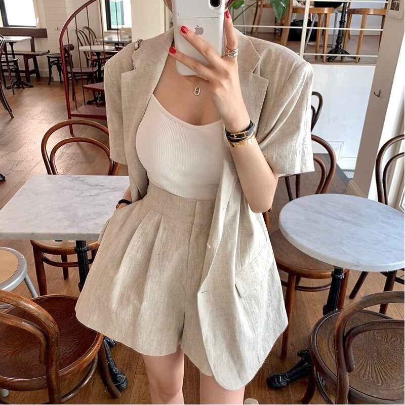 Solid Color Short Sleeve Suit Jacket and Shorts Set
