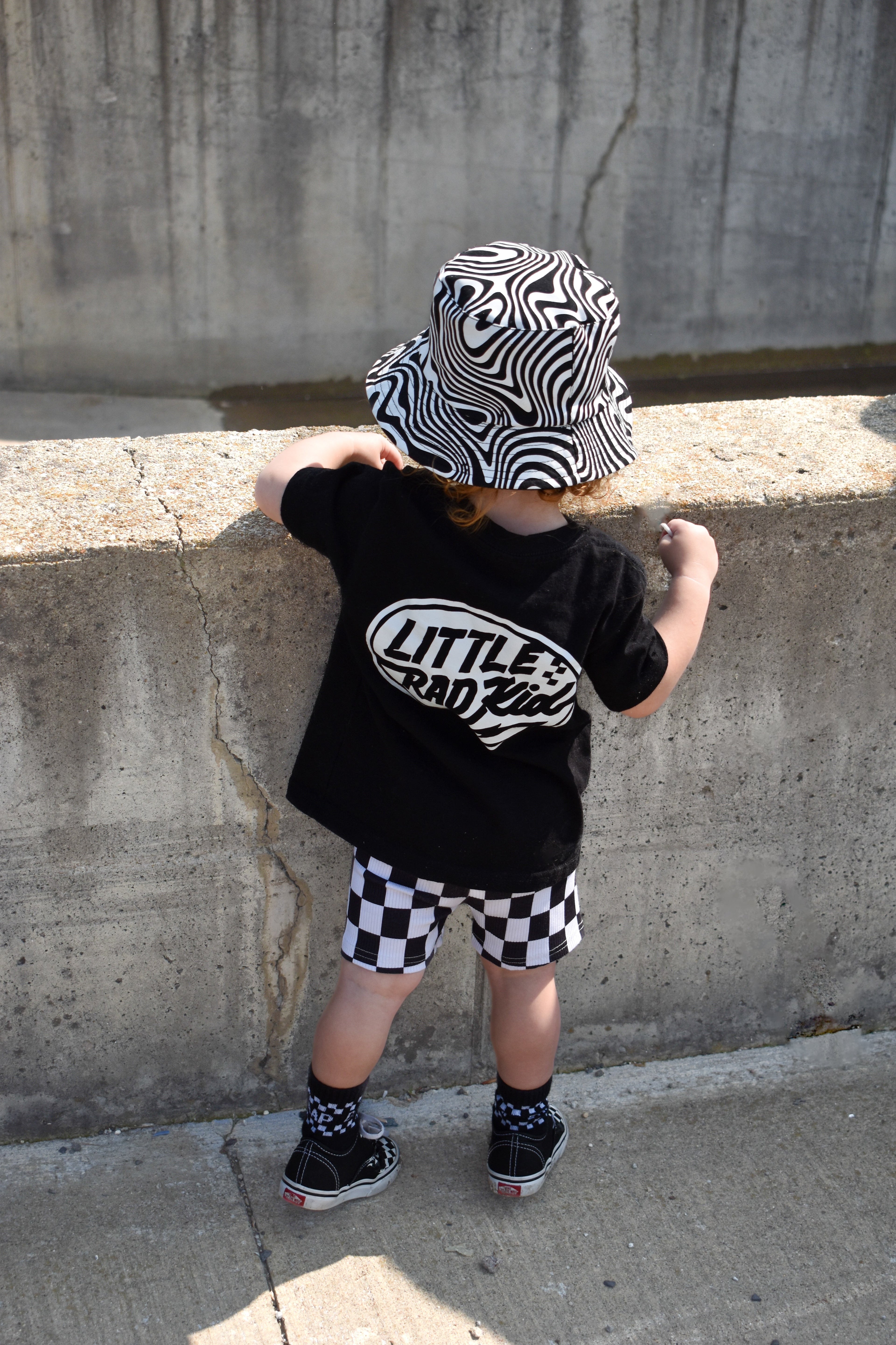 2-1 bucket hat