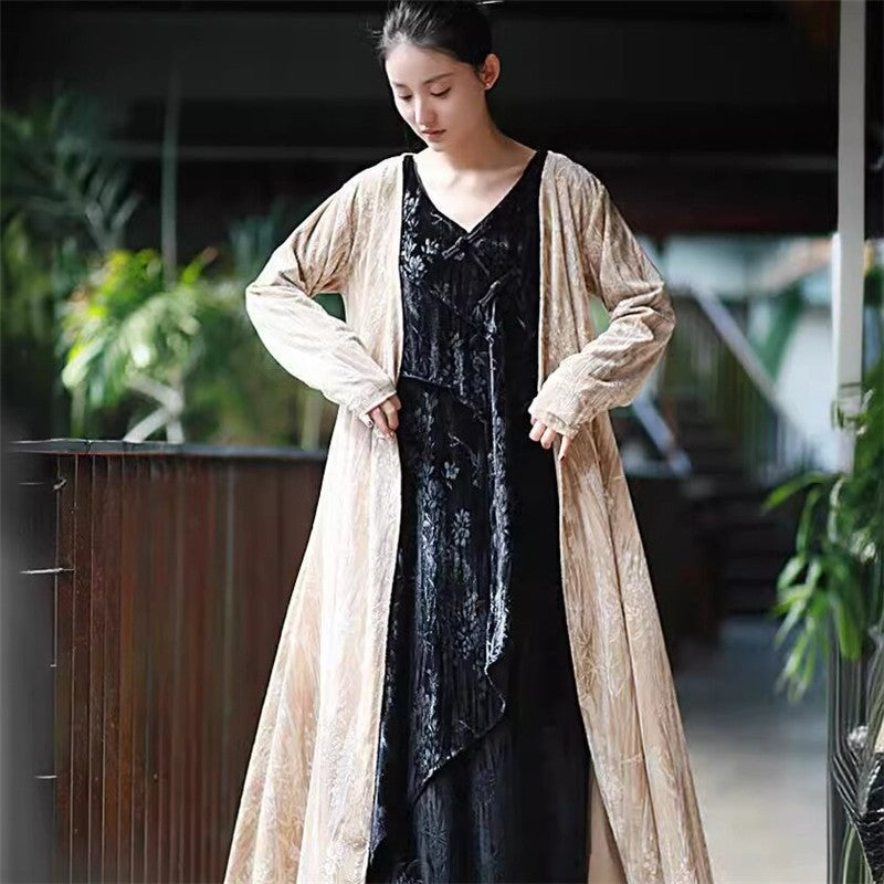 Single-Breasted Velvet Cardigan with Printed Pattern