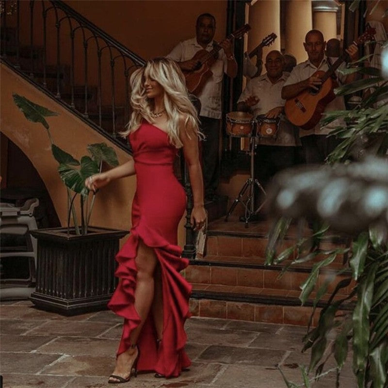 Solid Color One-Shoulder Ruffle Slit Dress: A Stylish Choice