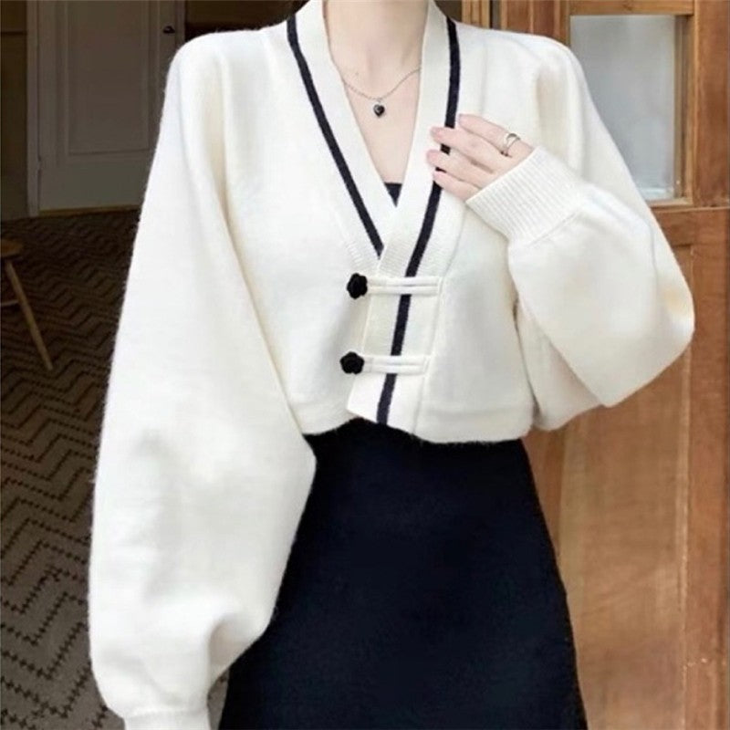 Contrast Color Long Sleeve V-Neck Chinese Knot Buttons Short Knitted Sweater