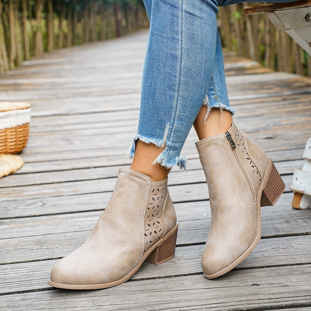Women's Chunky Heel Pointed Toe Cutout Ankle Boots | British Style Side Zipper Booties | Sarah Express