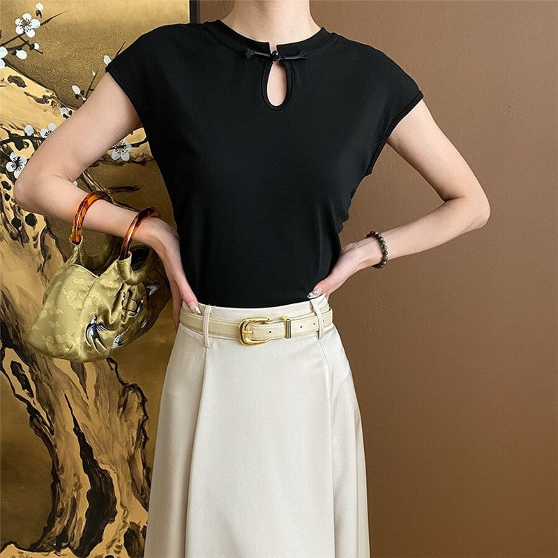 Round Hem Side Buckle T-Shirt