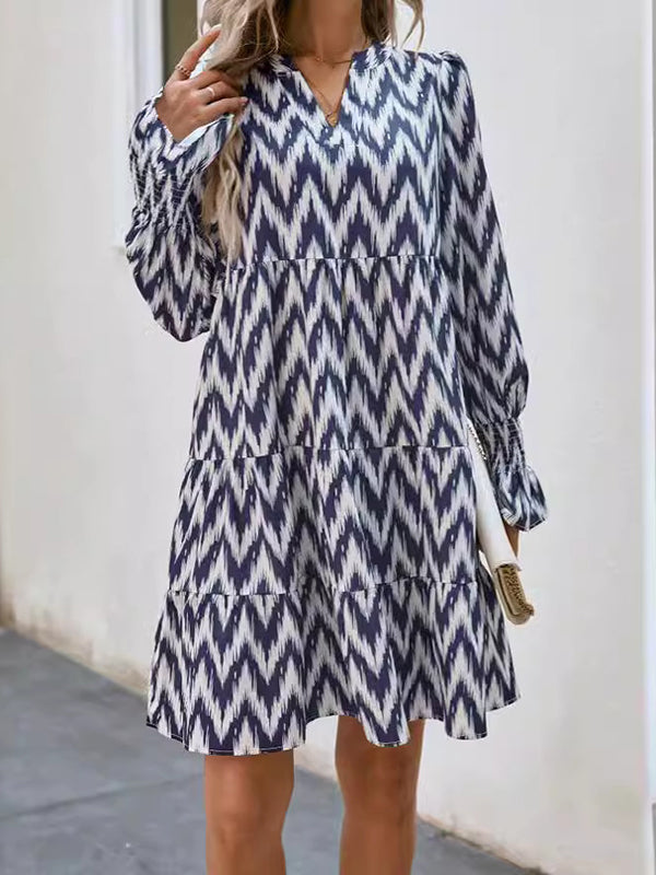 A-Line Flared Sleeves Elasticity Printed Split-Joint V-Neck Mini Dresses