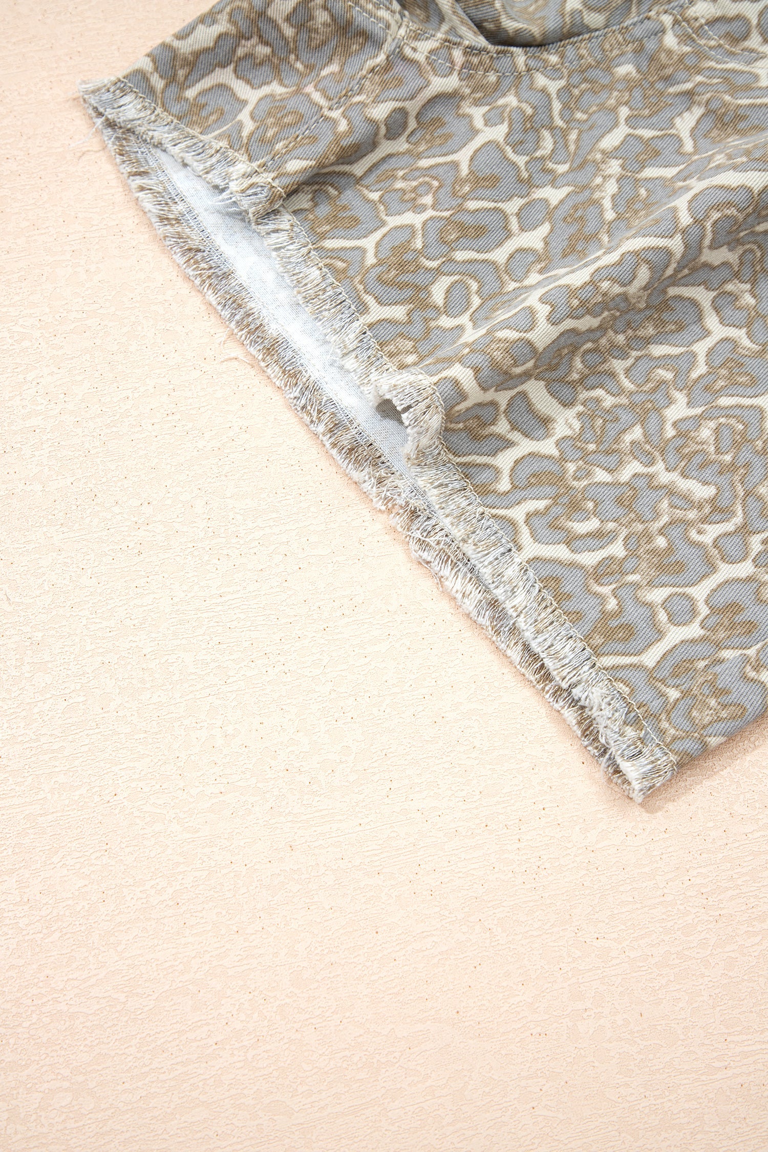 Khaki Raw Edge Leopard Print Denim Shorts