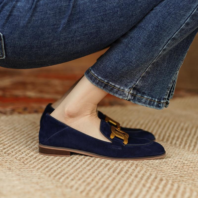 Women's Retro Metal Buckle Slip-On Loafers - Chunky Heel Platform Flats