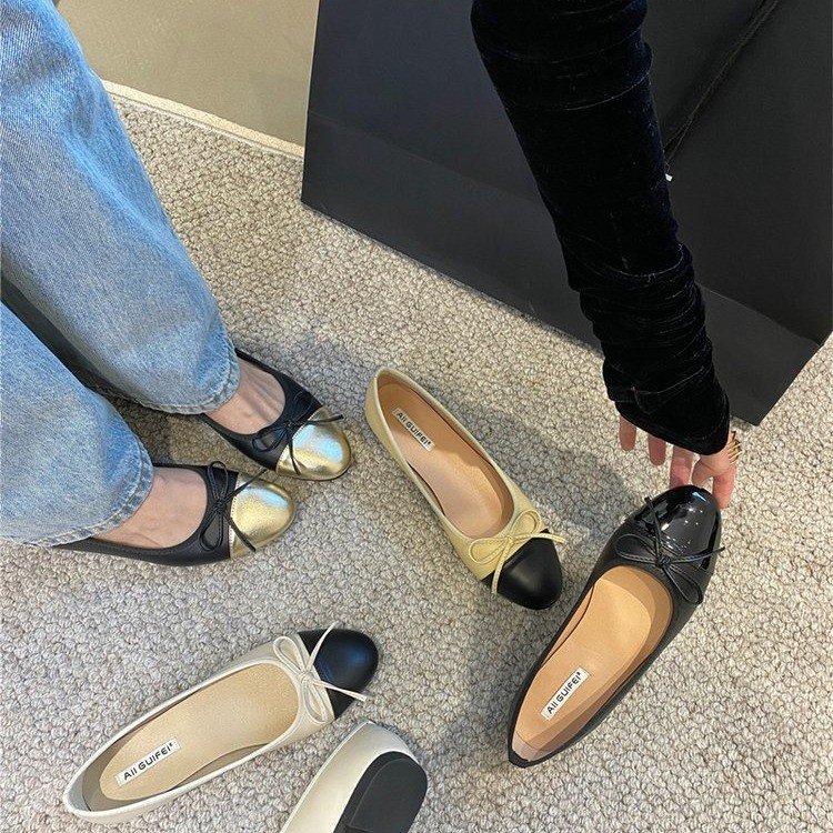 Sequin Pointed Toe Flats