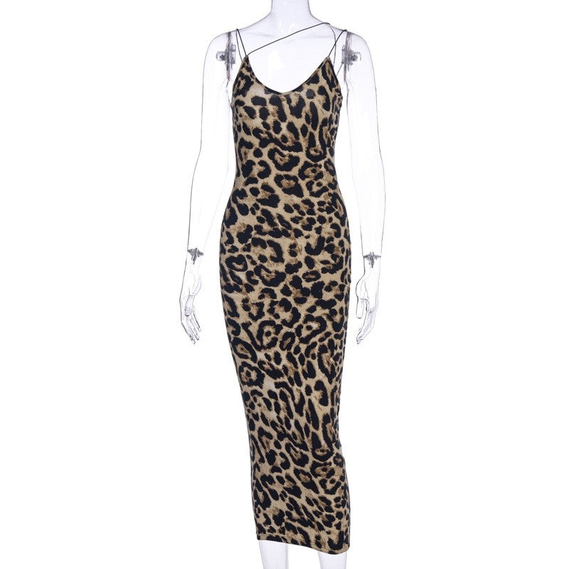 Flattering Slim Fit V-Neck Spaghetti Strap Dress