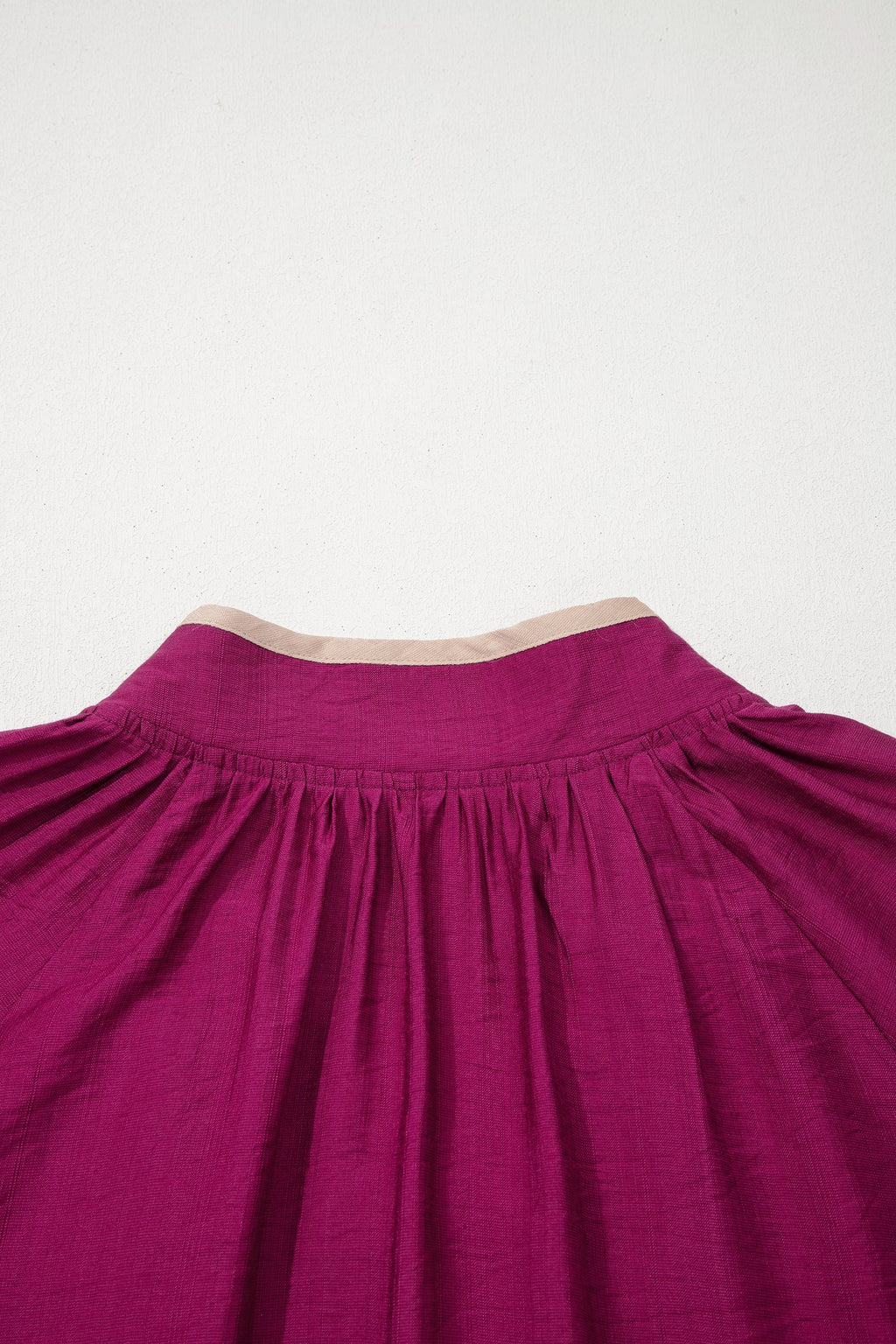 Wild Ginger Plus Size Contrast Trim Button V Neck Puffy Bracelet Sleeve Blouse
