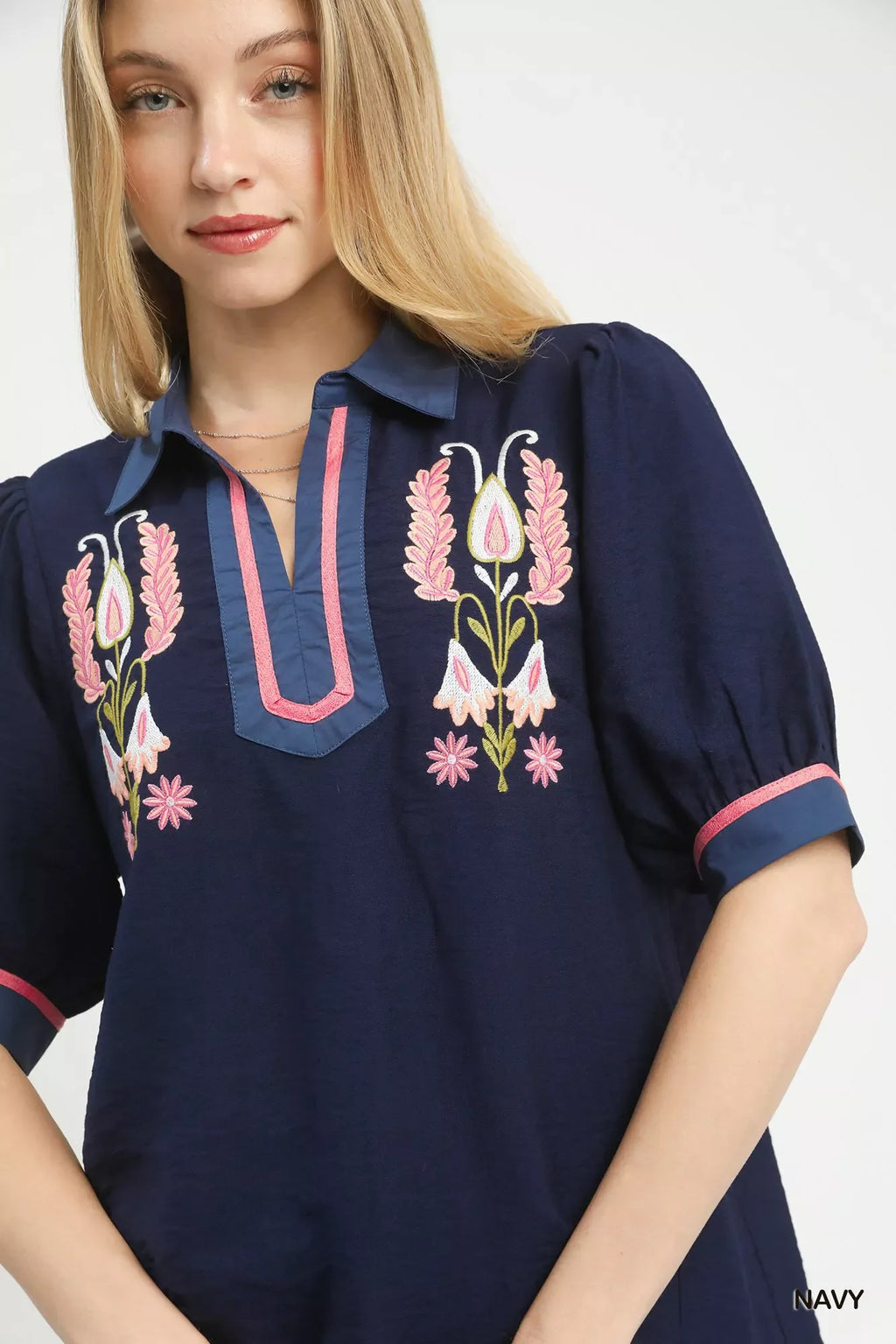 Embroidered Puff Sleeve Contrast Trim Top