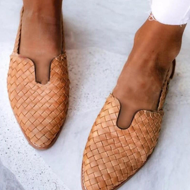 Women's Plus Size Pointed Toe Slip-On Sandals | Knit Upper Low Heel