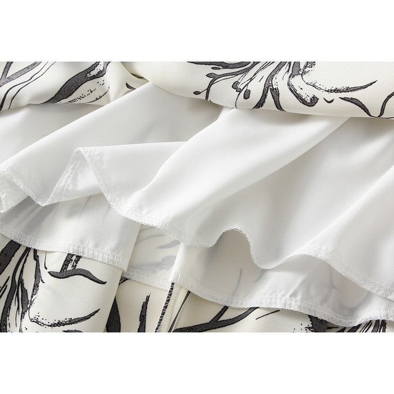 Sure! Here is an optimized title for your clothing product:

"Printed A-Line Skirt with Elastic Waistband