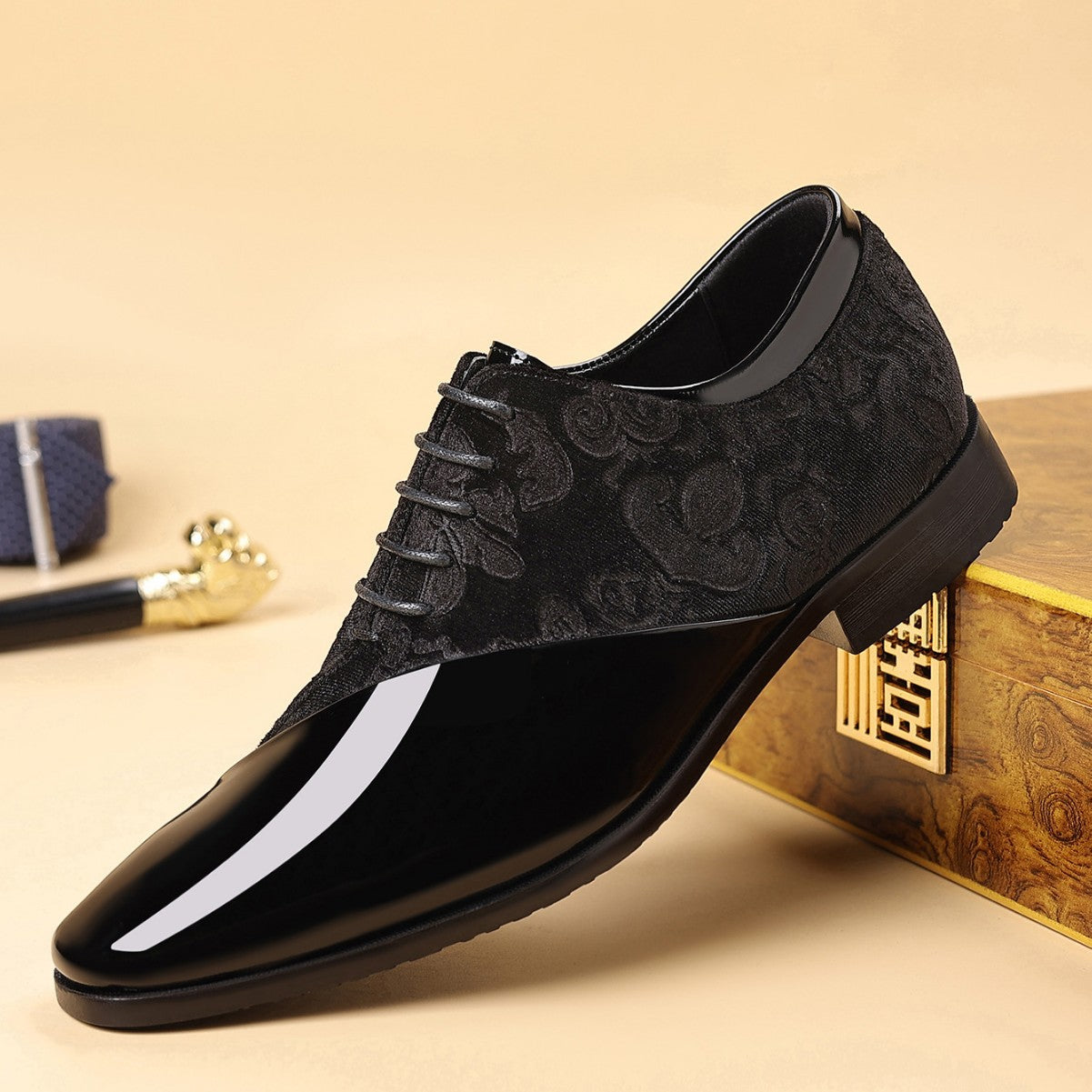 Men's Shiny Pointed-Toe Business Leather Shoes - Premium PU Leather Square Toe Dress Shoes