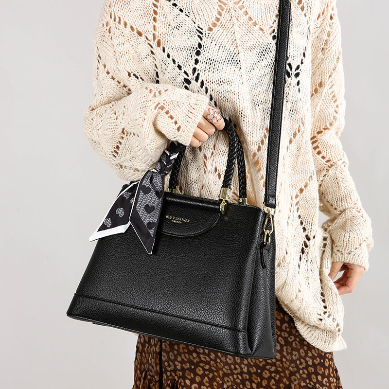 Retro Light-Luxury Women's Large-Capacity Crossbody Tote Bag | PU Leather Structured Handbag
