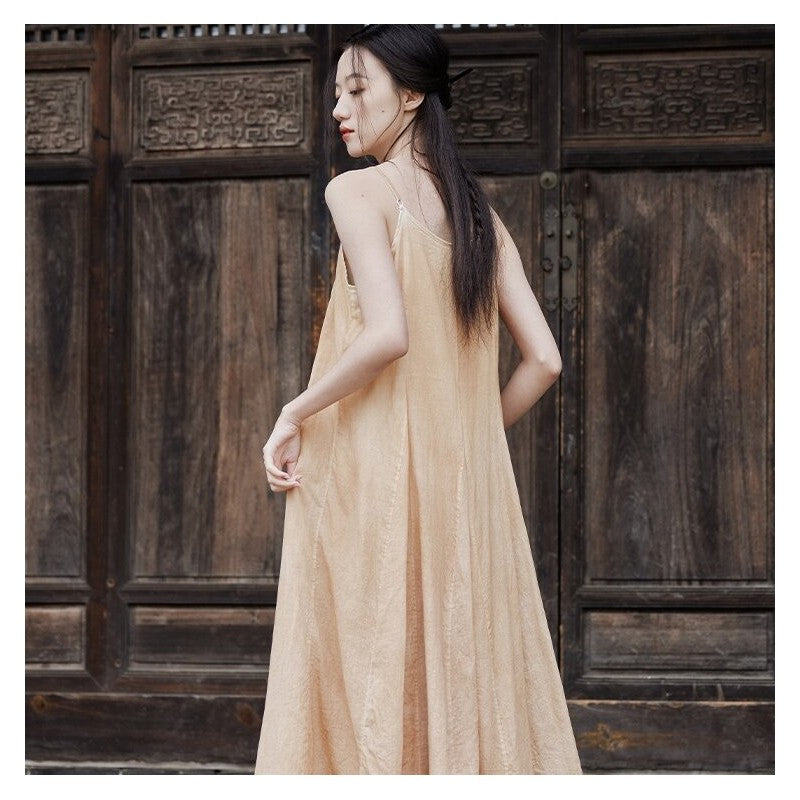 Solid Color A-Line Spaghetti Strap Dress

Would you like any more help with this title?