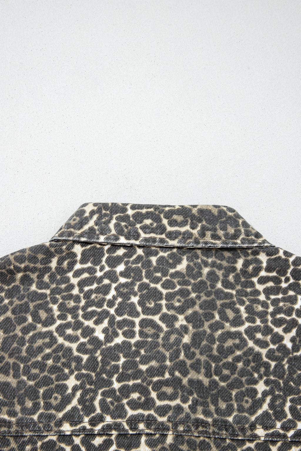 Gray Vintage Leopard Print Short Sleeve Loose Cotton Denim Shirt