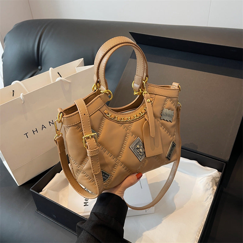 Diamond-Pattern Badge Shoulder Crossbody Bag for Women - PU Leather Bucket Bag with Chain Strap