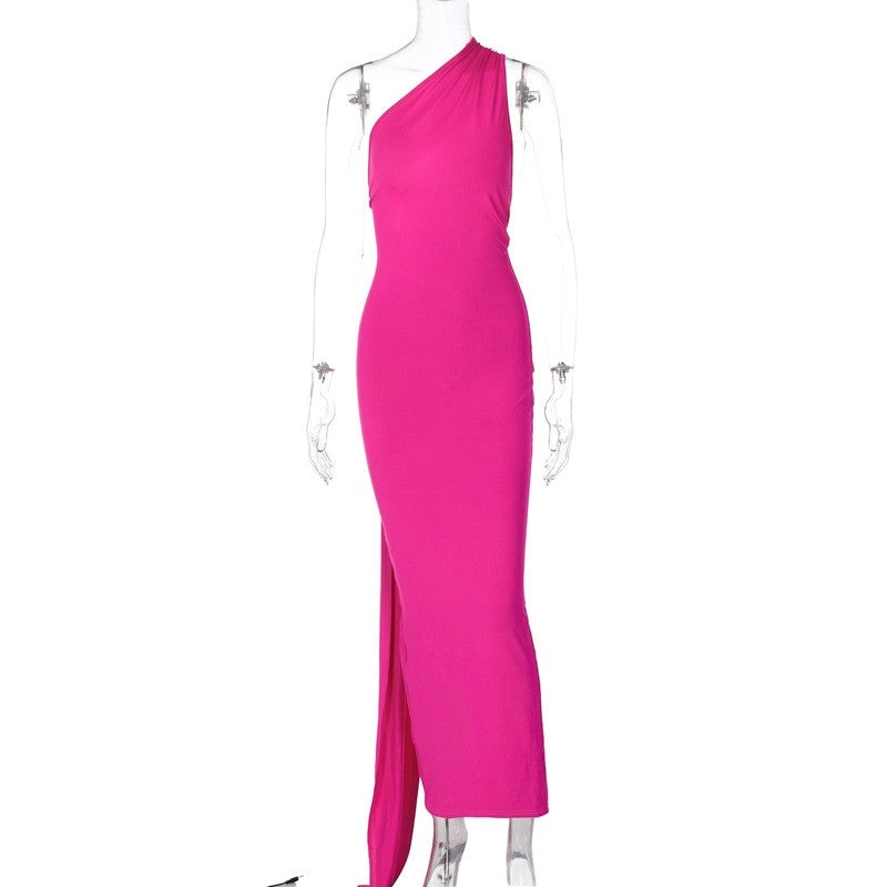 Solid Color Sleeveless Dress with Backless Design and Pleated Detailing
