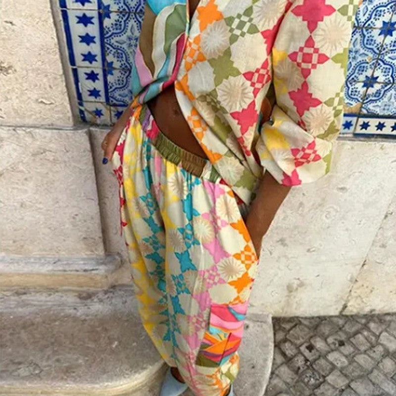 Vintage Print Long Sleeve V-Neck Top and Pants Set