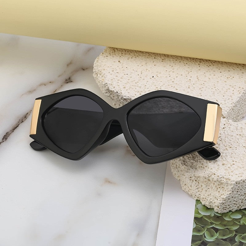 Ladies Fashion Oversized Wide-Leg Sunglasses